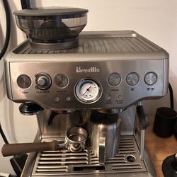Breville Barista Express 