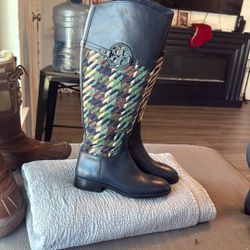 Tory Burch Boots