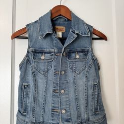 Levi’s Denim Vest