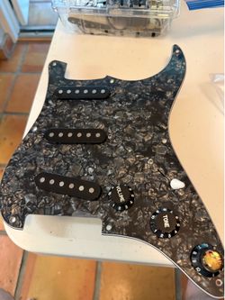 Pre-Wired Pickguard with vintage pickups