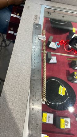 Cuban bracelet