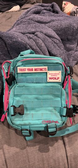 Wolf pack Miami bag