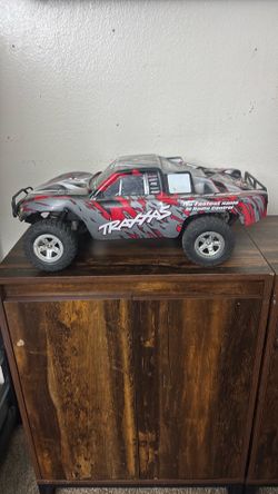 Traxxas slash rc car