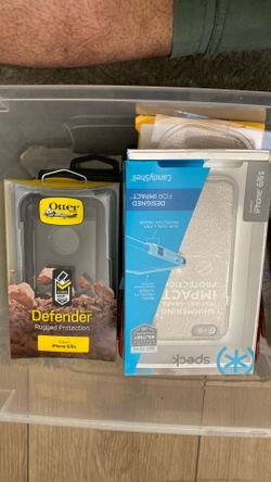 Lots Of Free iPhone 4, 6, 7, 8 Cases and Screen Protectors 