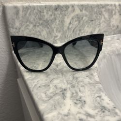 Tom Ford Cat Eye Sunglasses