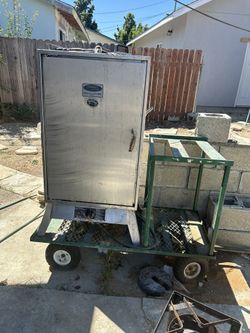 Vermont Signature Smoker