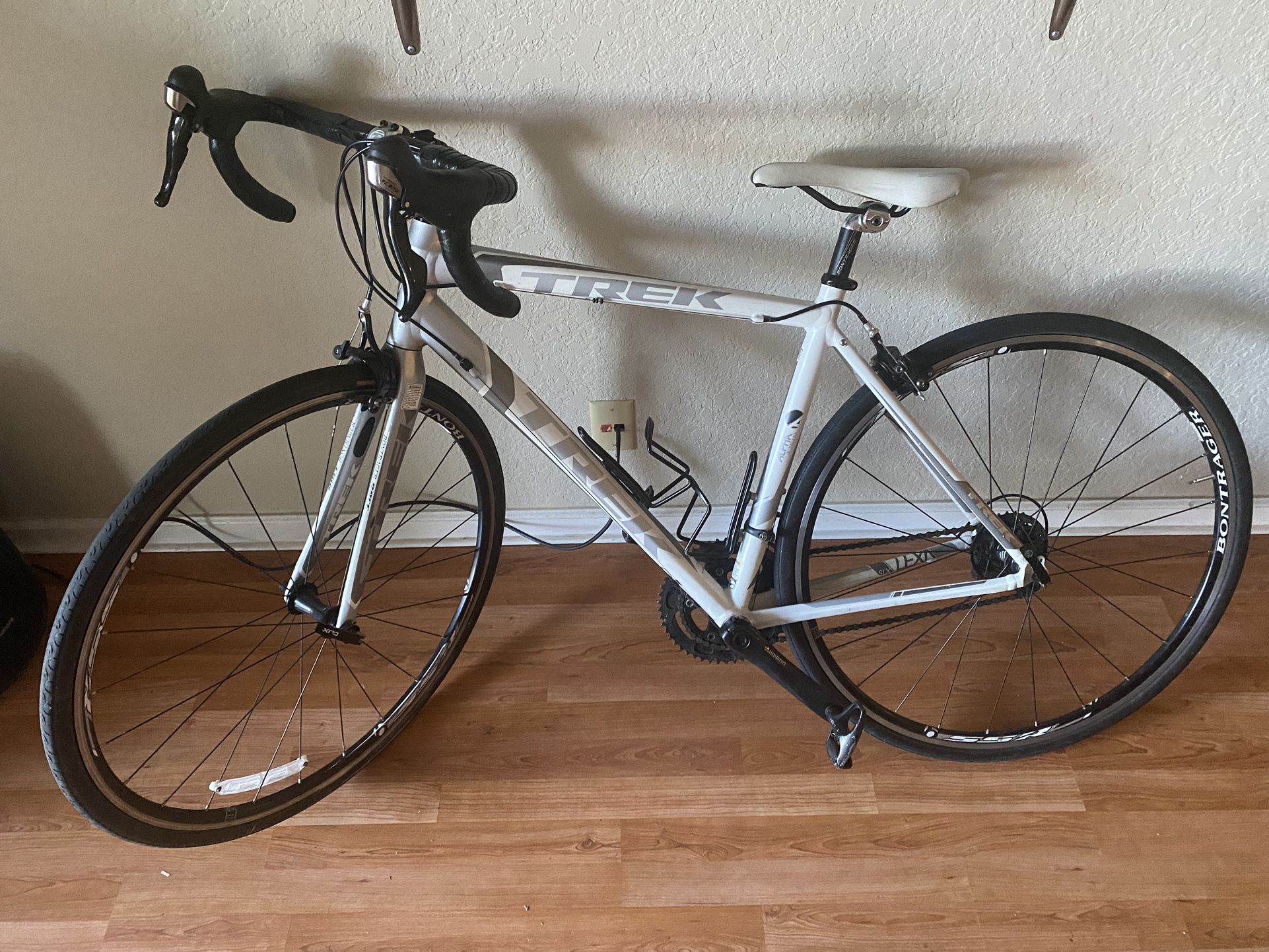 Bicycle Trek Alpha Aluminum 