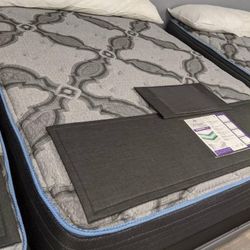 NEW QUEEN Mattress STILL IN PACKAGE