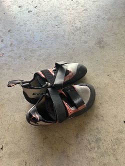 Evolve Rock Climbing Shoes