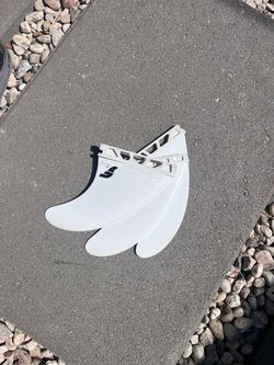 F6 Thermotech Thruster Fins | Futures | Medium