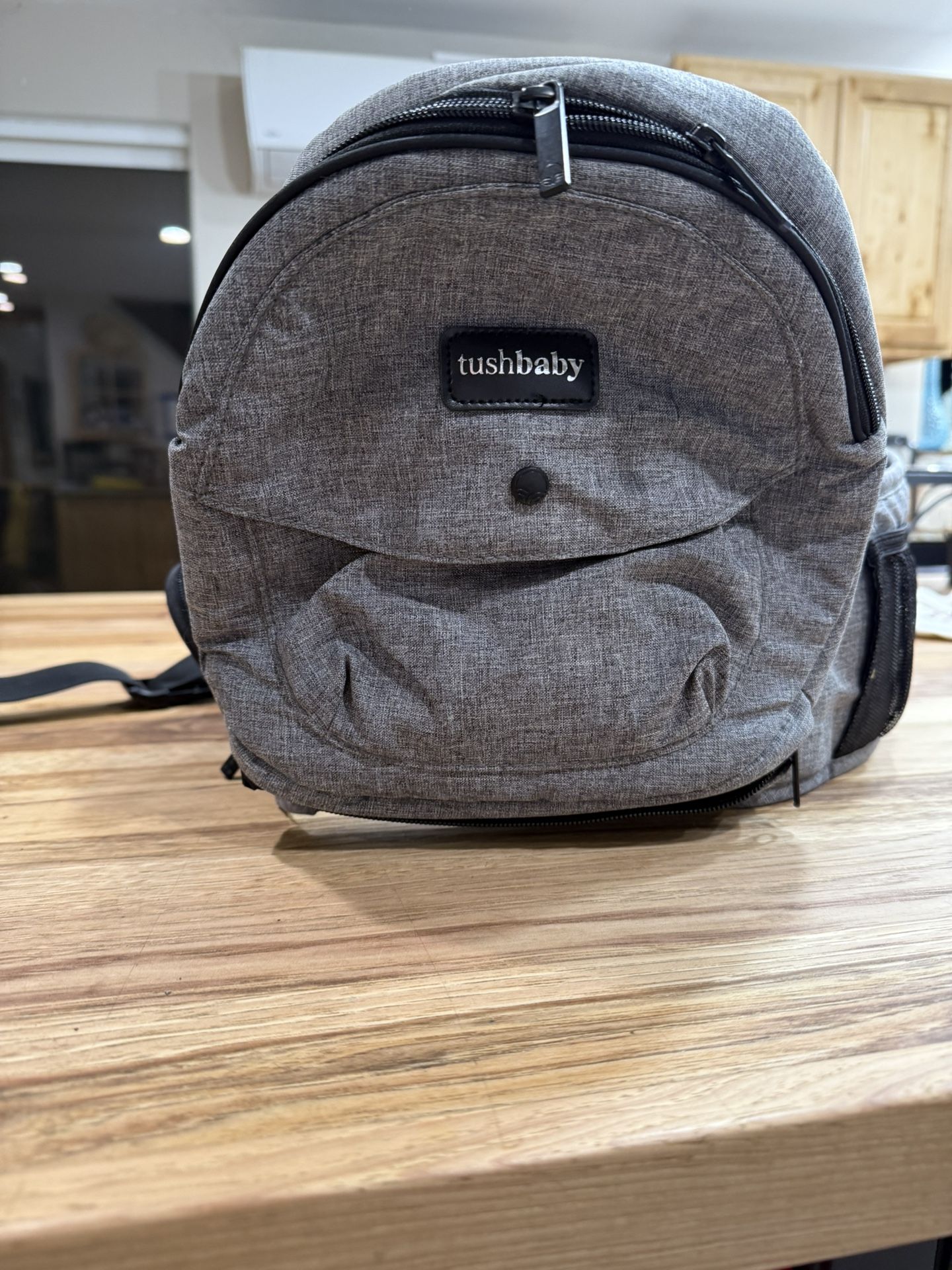 Tushbaby Baby Hip Seat Carrier (w/ Extender Strap)