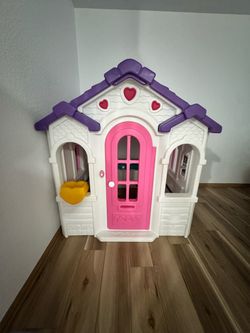 Step2 Sweetheart Kids Playhouse