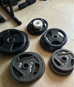 Weight lifting plates