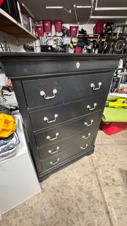Black dresser