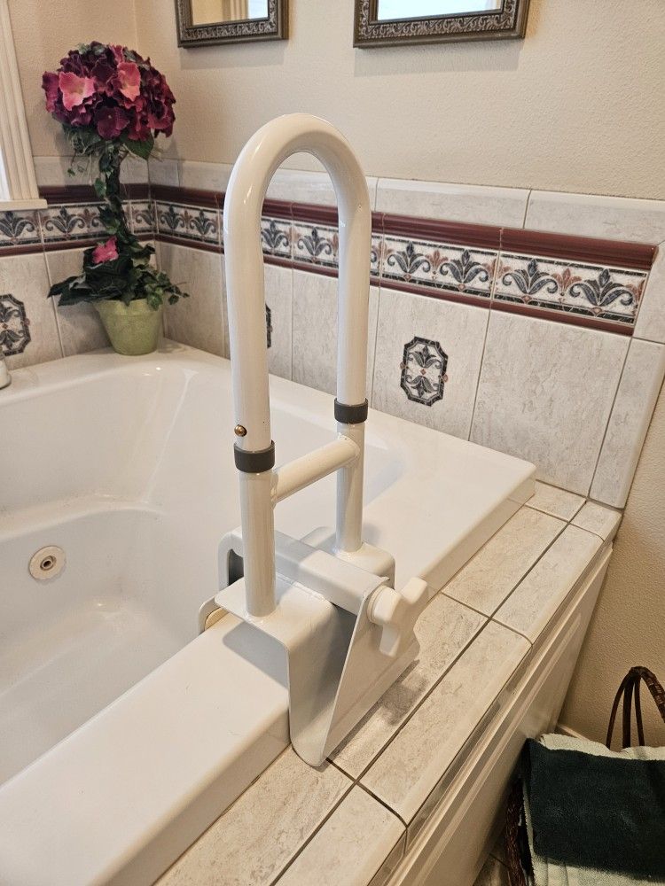 Bathtub Saftey Grab Bar