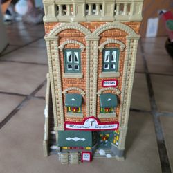 Mainstreet Hardware" Store Christmas collectible building 