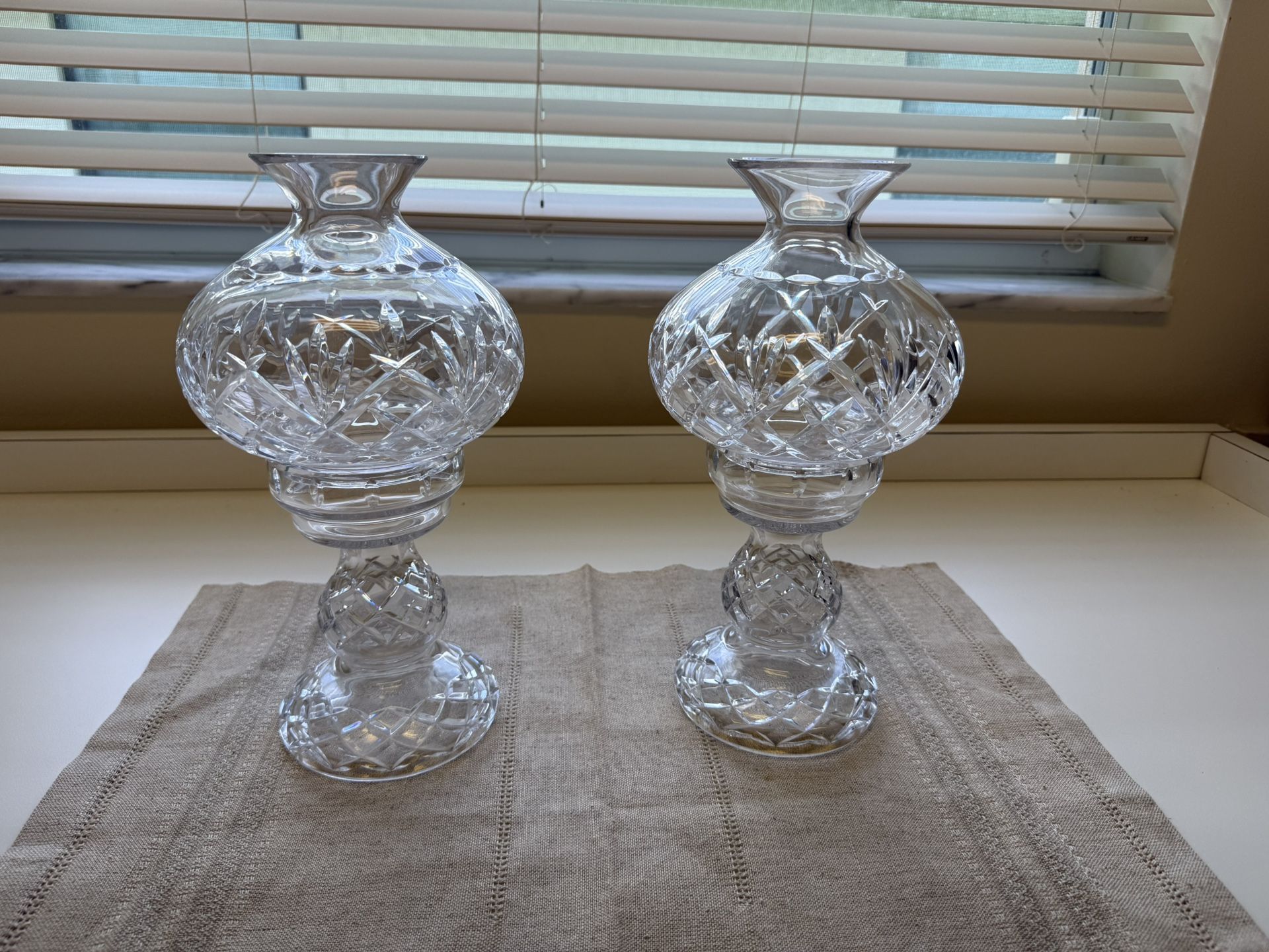 Pair Cut Crystal Hurricanes