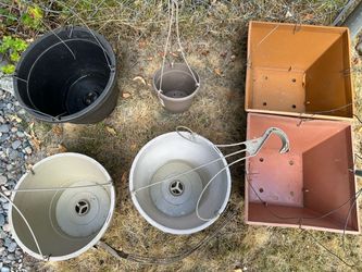 6 pcs Plastic Hanging Planter Pots