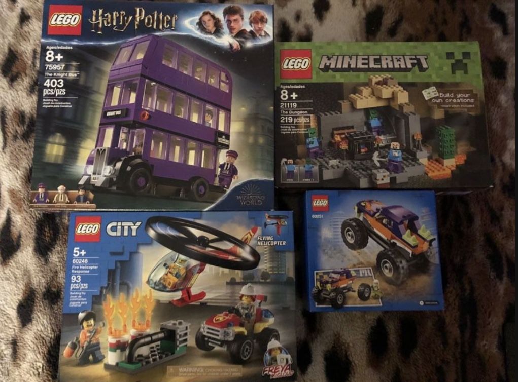 Legos (Minecraft, Harry Potter ,Lego City)