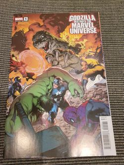 GODZILLA DESTROYS THE MARVEL UNIVERSE #5 - CARLO PAGULAYAN VARIANT COVER - 2025