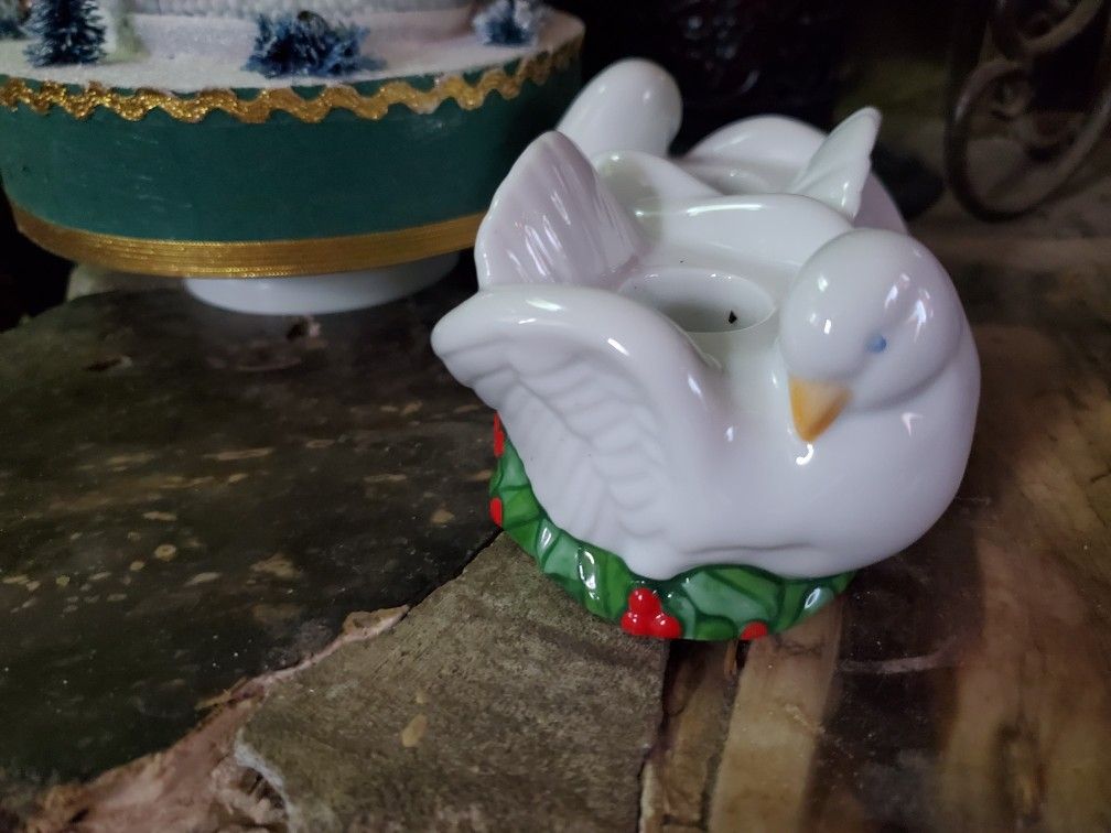 Candle holder
