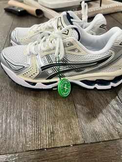 ASICS Shoes Men size 8 and a half
