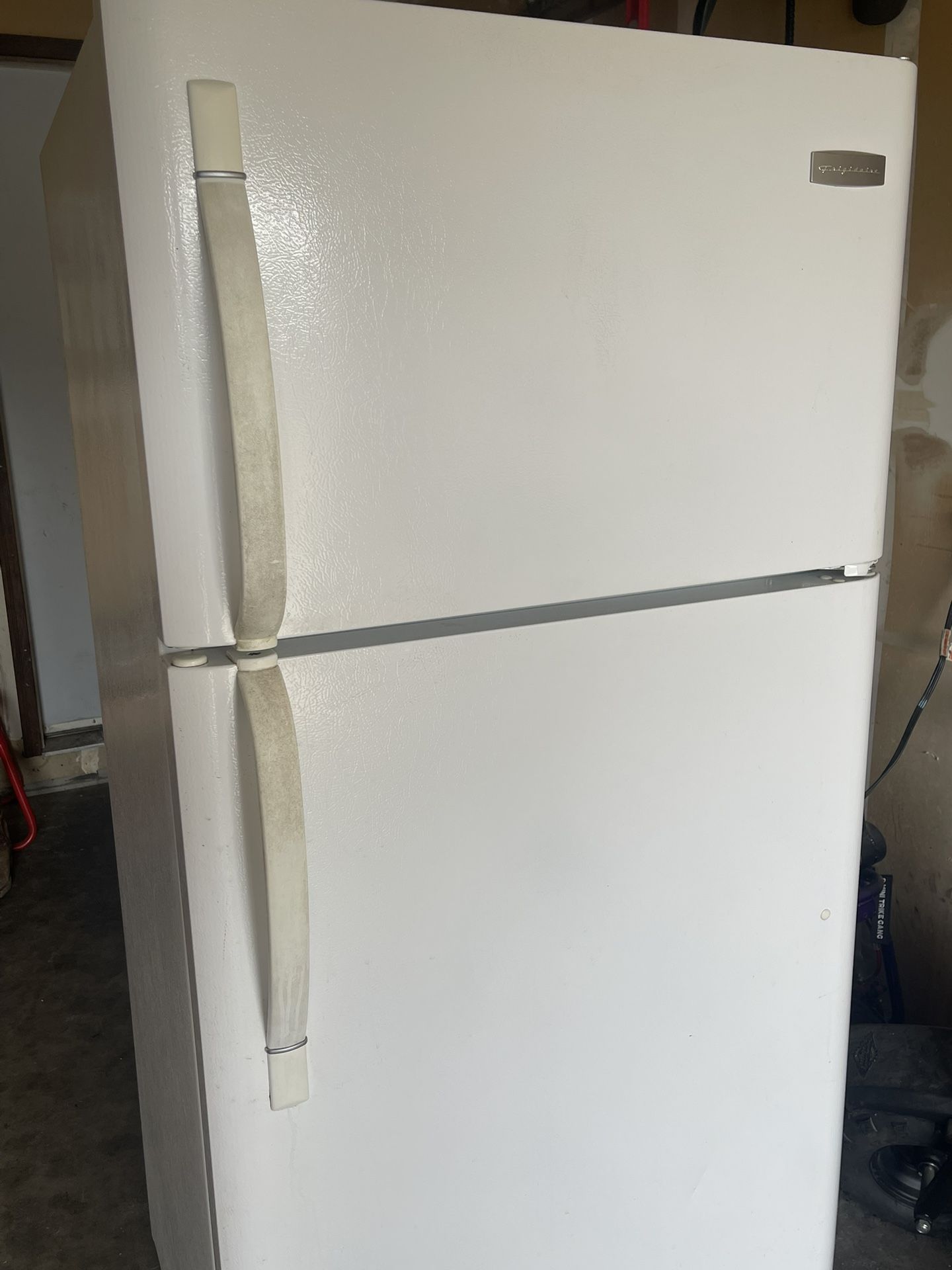 Refrigerator