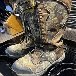 Snow, Field & Stream, Waterproof, Size 9.5, warm and dry, sweet, $49