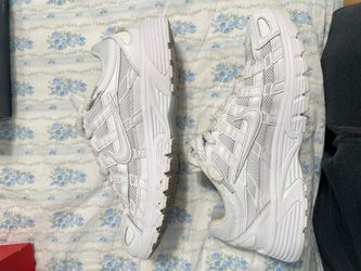 Mens 12.5US nike p-6000