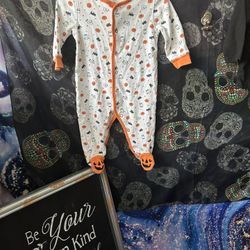 Carter’s Unisex Pumpkin One Piece 