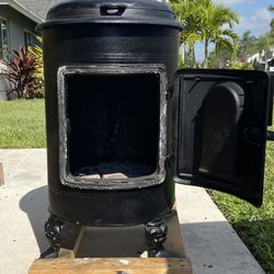 Ashley Hearth Pedestal Wood Stove for Sale in Fort Lauderdale, FL - OfferUp