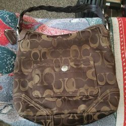 Coach Hobo Bag Authentic.  $50. Pickup In Oakdale 