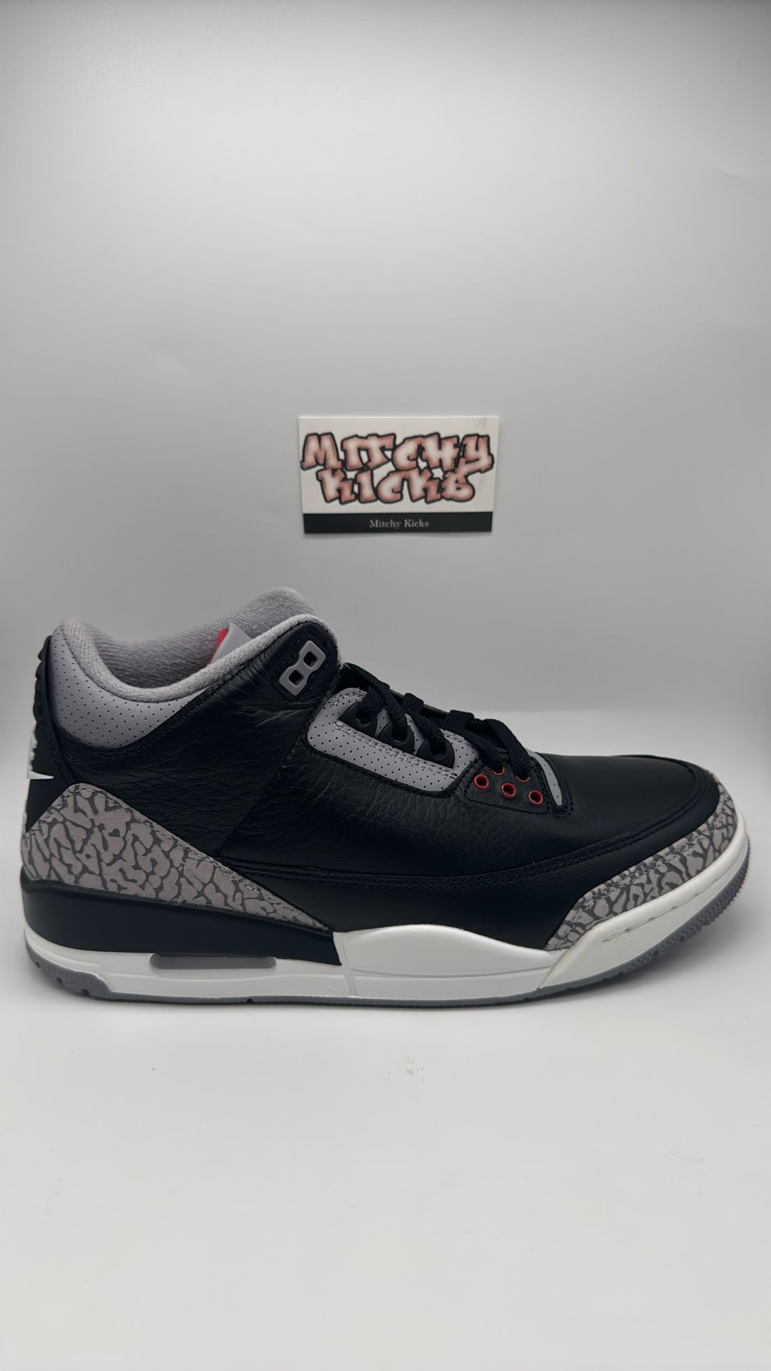 Jordan 3 Retro Black Cement (2024) Sz. 8.5