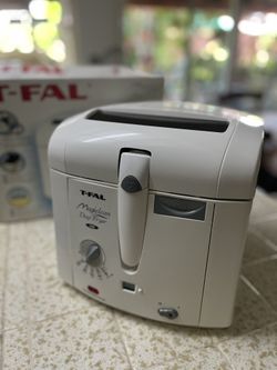 T-Fal Magic Clean Deep Fryer Model 628941