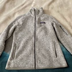 Woman’s Small Grey Patagonia Jacket (NEVER WORN)