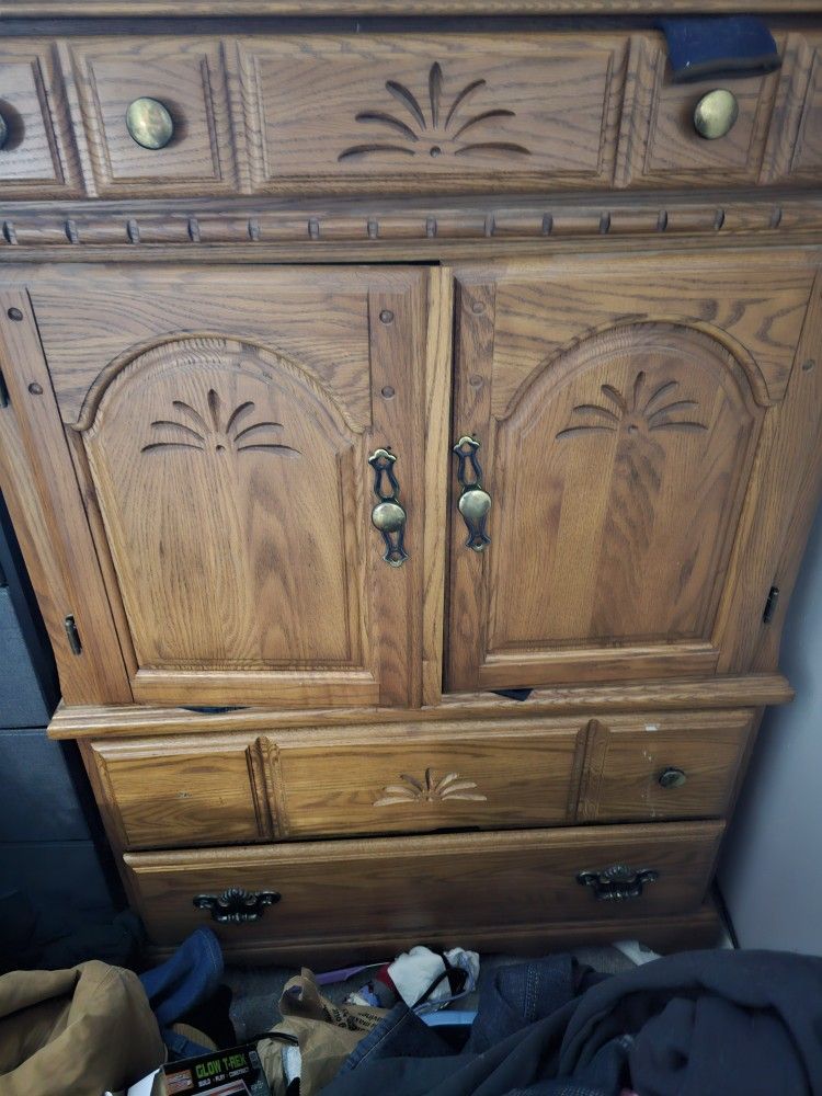 Queen Bedroom Set