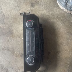 2016 2017. 2018 Nissan Altima Climate Control