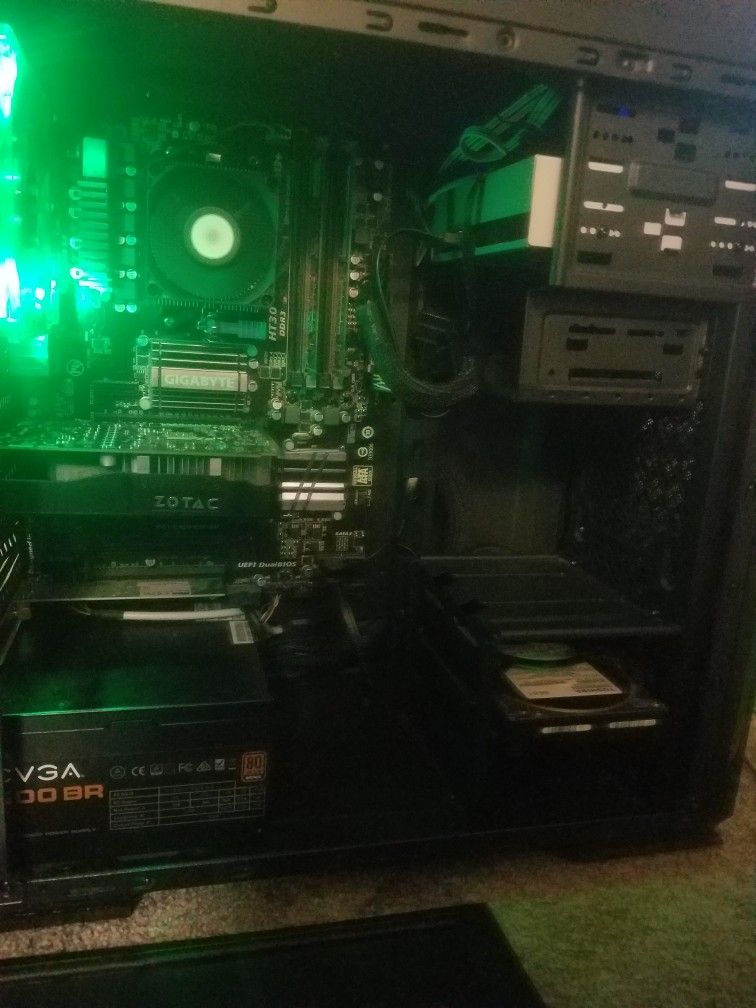 Cybertron Rhodium Gtx960 Gaming Pc