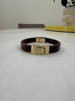 Michael Kors - Tortoise Shell and Gold Clasp Bangle Bracelet