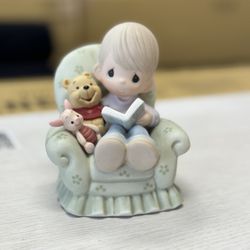 Vtg Disney Winnie Pooh PRECIOUS MOMENT Everything Better Friend Figurine Collect No Box