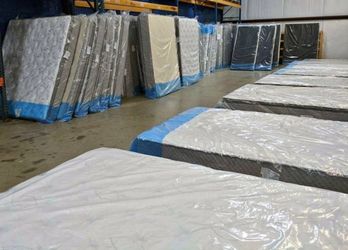 CLEARANCE: Premium Mattresses Must Go - Huge s!