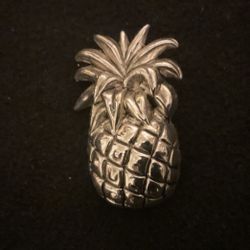 SilverTone Pineapple 🍍 Brooch/Pendant,by Best