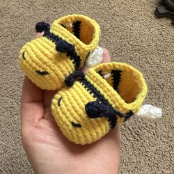 Handmade Crochet Baby Booties – Bumblebee Design