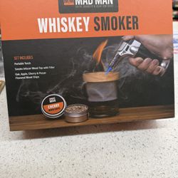 Mad Man Whiskey Smoker Kit – Torch, Wood Top & Flavor Chips