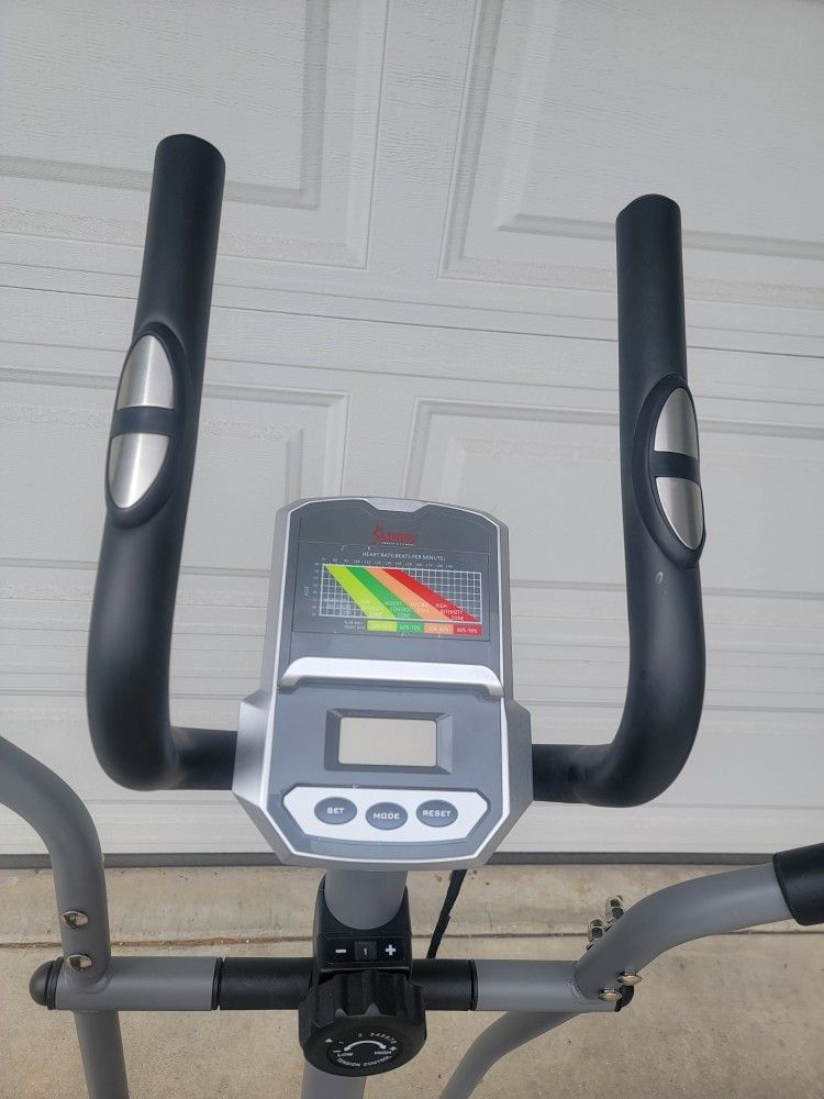 Sunny Health & Fitness Elliptical