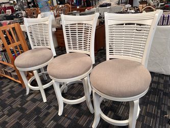 Set of 3 White Swivel Bar Stools