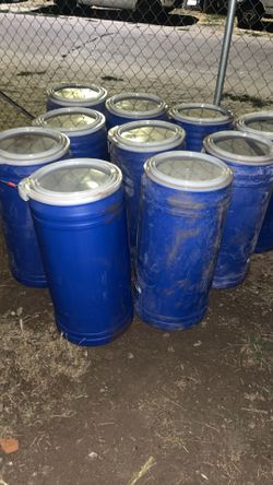 Barrel Container With Lid