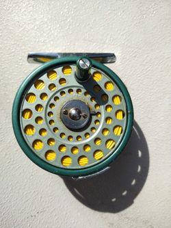 beno fishing lures for sale Mill's Run Orange With Black Spots Four Section Eel yum Reel Option:30IIA Walmart power pro braided