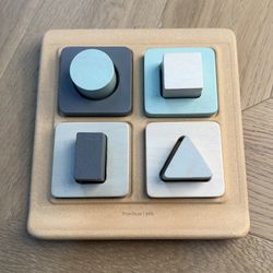 Plan Toys x pbk Shape Sorter