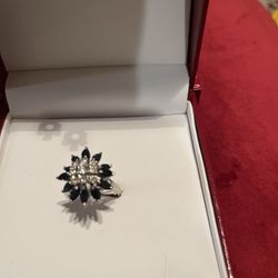 Ring 14k in white gold   zaphiro And 25 k in Diamonts